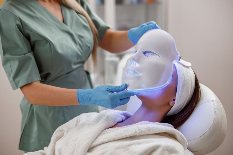 Iris LED Mask στο Estetica Miha Bodytec